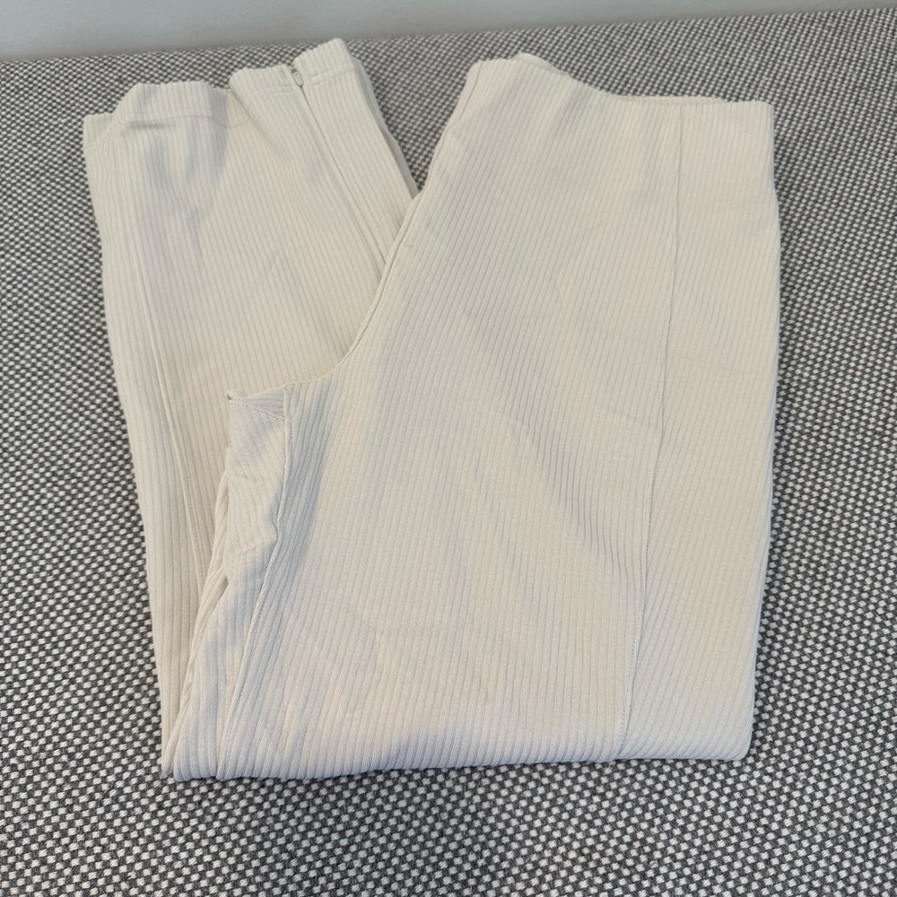 Lululemon Ribbed Softstreme Zip-Leg High-Rise Cropped Pants 25" Bone size 10 - Picture 2 of 12